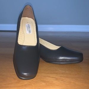 Amblers Walford Womens /Ladies Leather Court Formal Shoes /Slip-ons